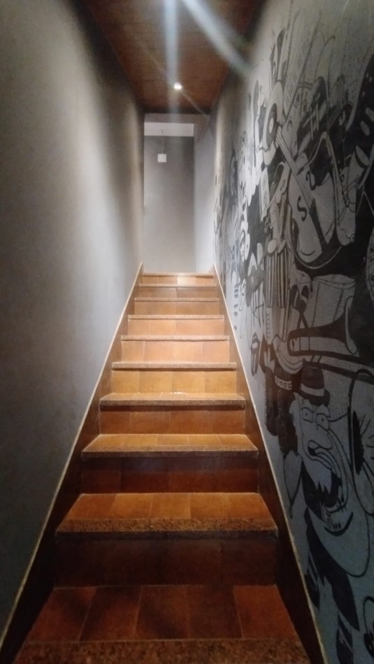 ALQUILO CHALET 5 AMBIENTES