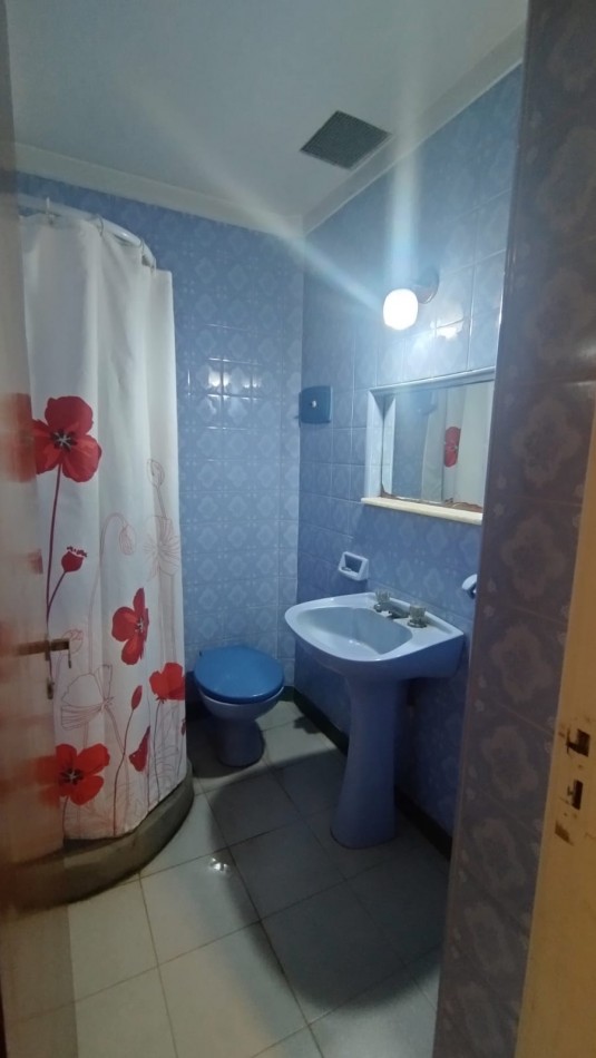 ALQUILO CHALET 5 AMBIENTES