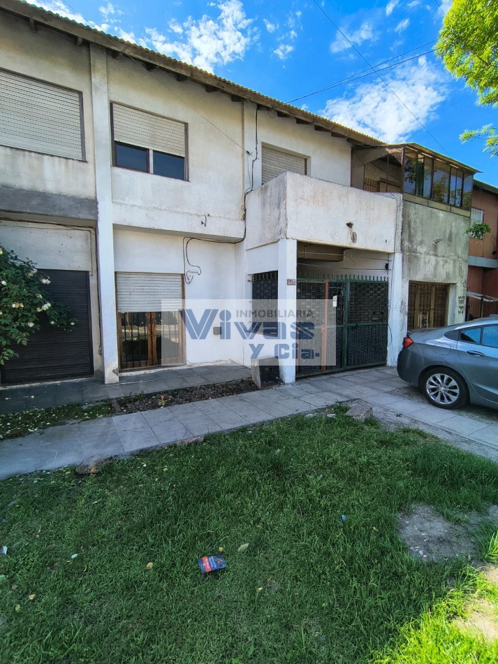 DUPLEX 4 AMBIENTES C/COCHERA