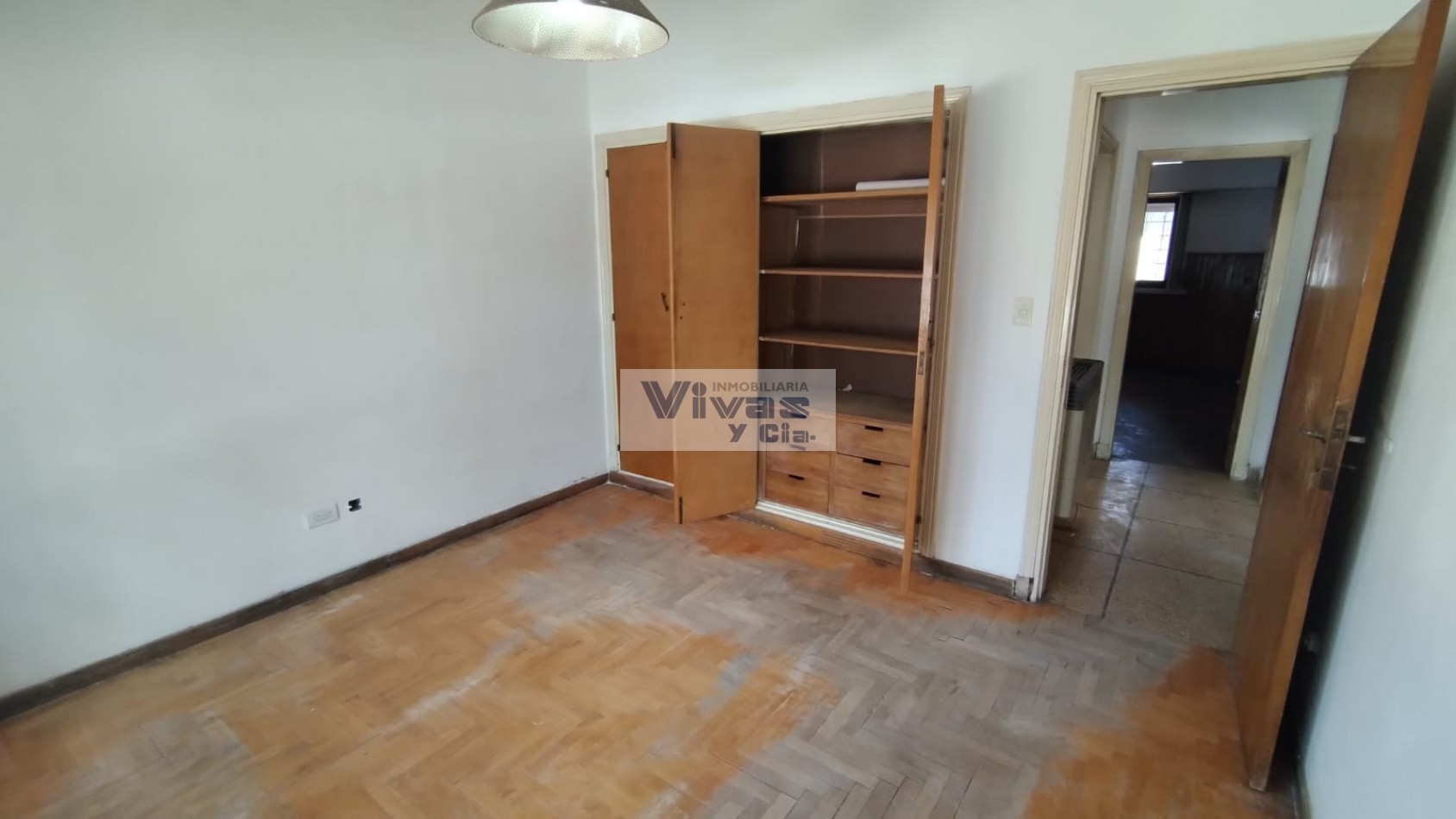 CHALET PLANTA BAJA 3 AMBIENTES CON GARAGE