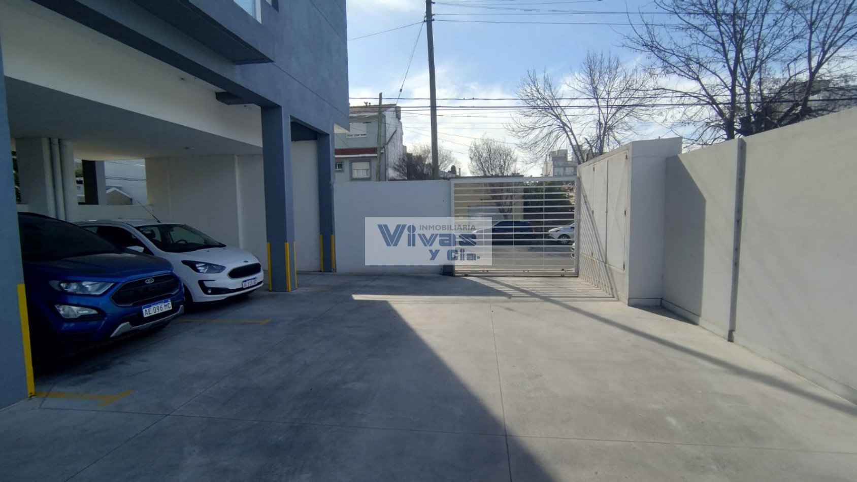 DEPARTAMENTO DOS AMBIENTES A ESTRENAR CON COCHERA