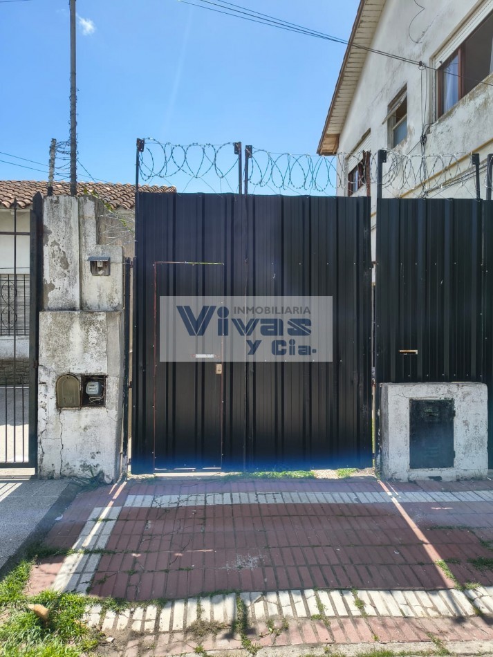 PH 3 AMBIENTES C/PATIO Y COCHERA