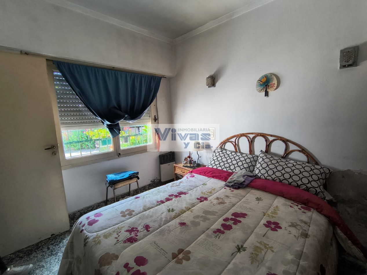 PH 3 AMBIENTES C/PATIO Y COCHERA