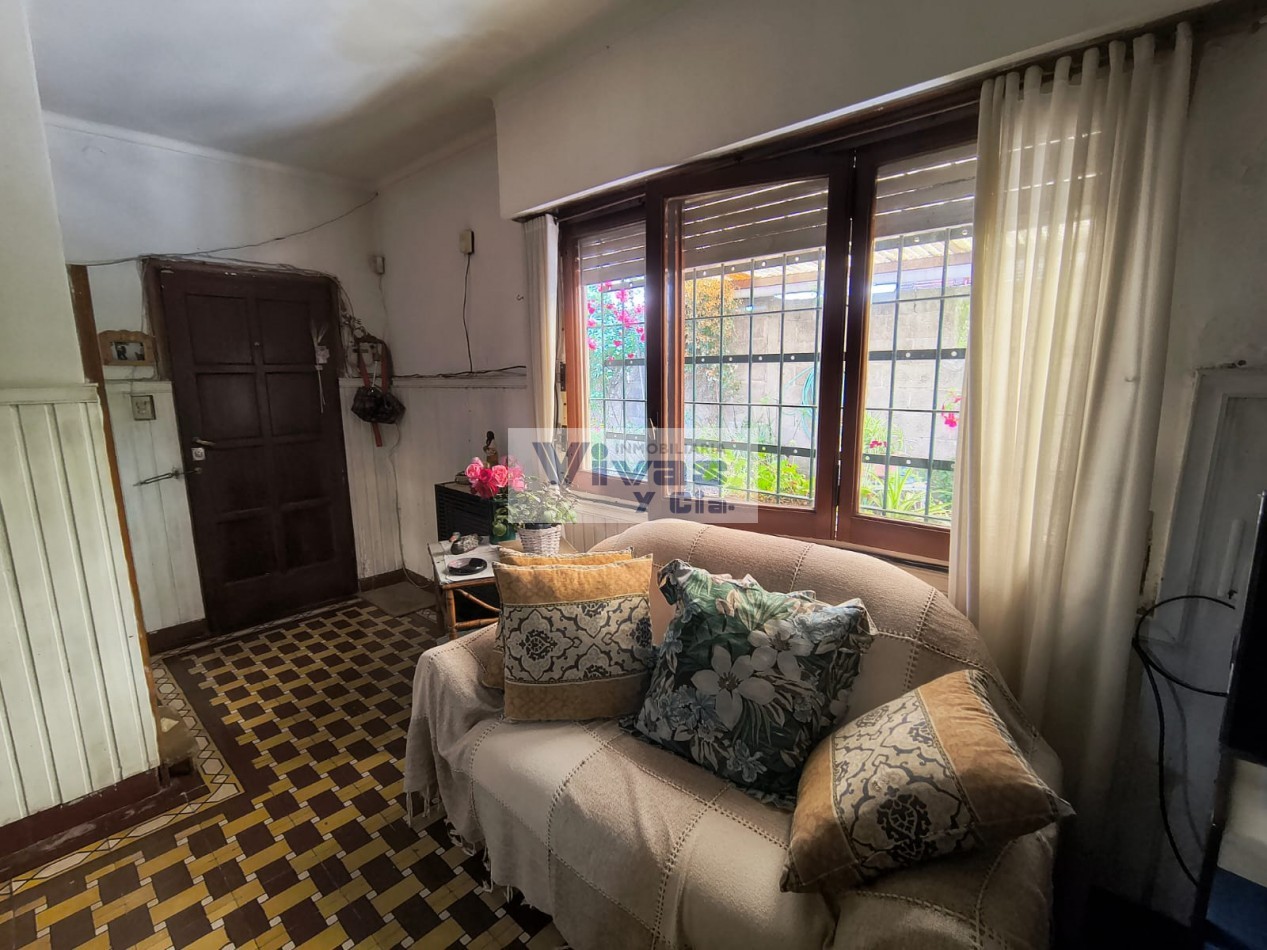 PH 3 AMBIENTES C/PATIO Y COCHERA