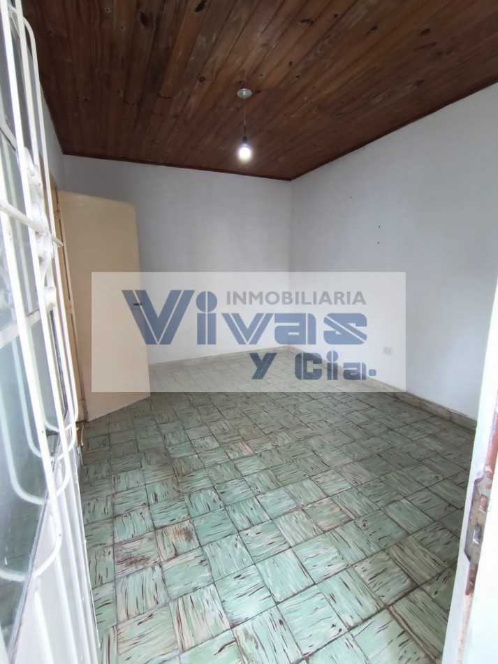 APTO CREDITO CASA 3 AMBIENTES CON GARAGE Y PARQUE