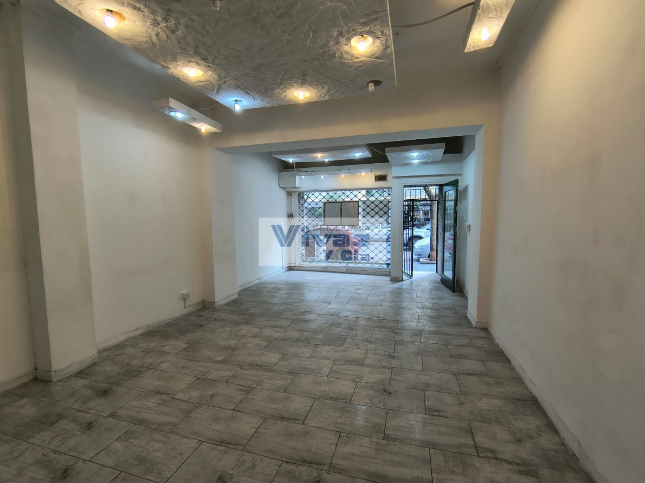 LOCAL MICROCENTRO CON SOTANO