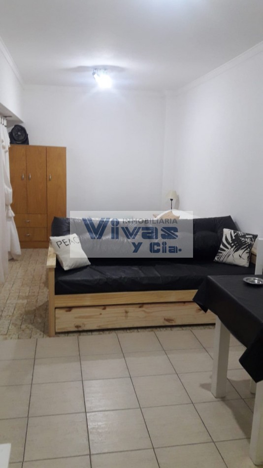 MONOAMBIENTE EN ALQUILER CON PATIO