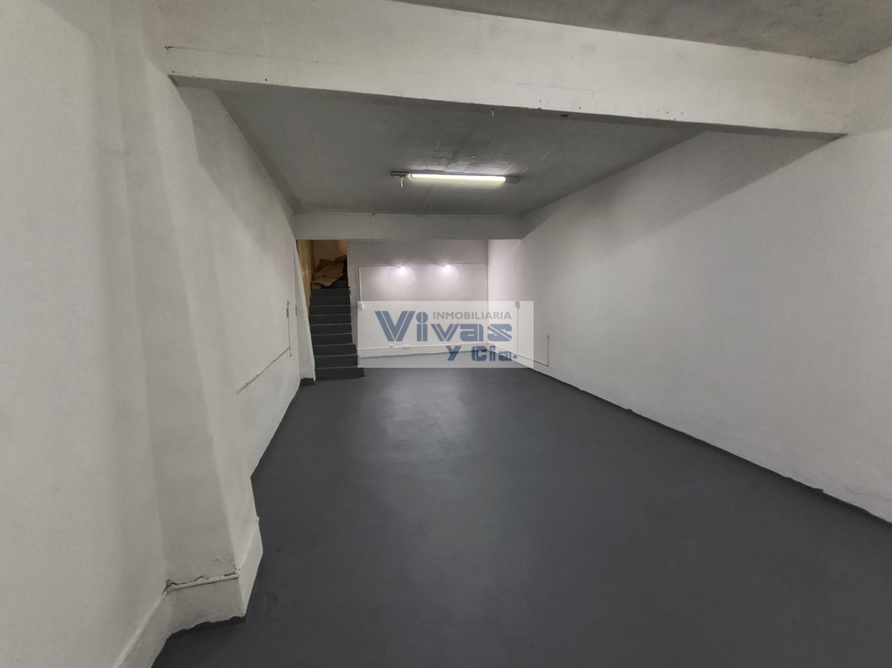 LOCAL MICROCENTRO CON SOTANO