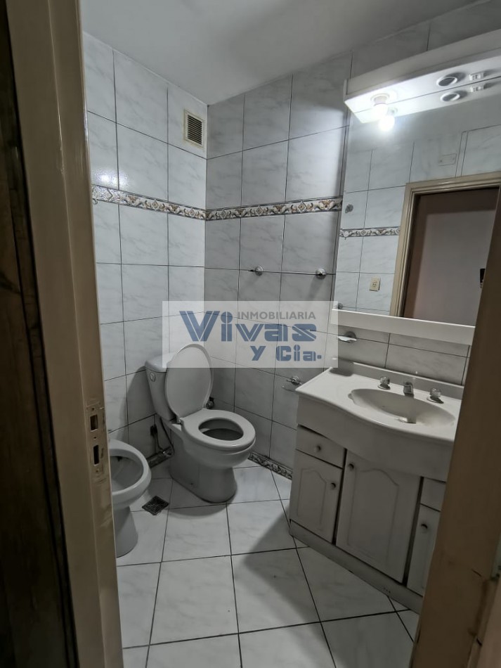 DEPARTAMENTO 4 AMBIENTES PLANTA BAJA