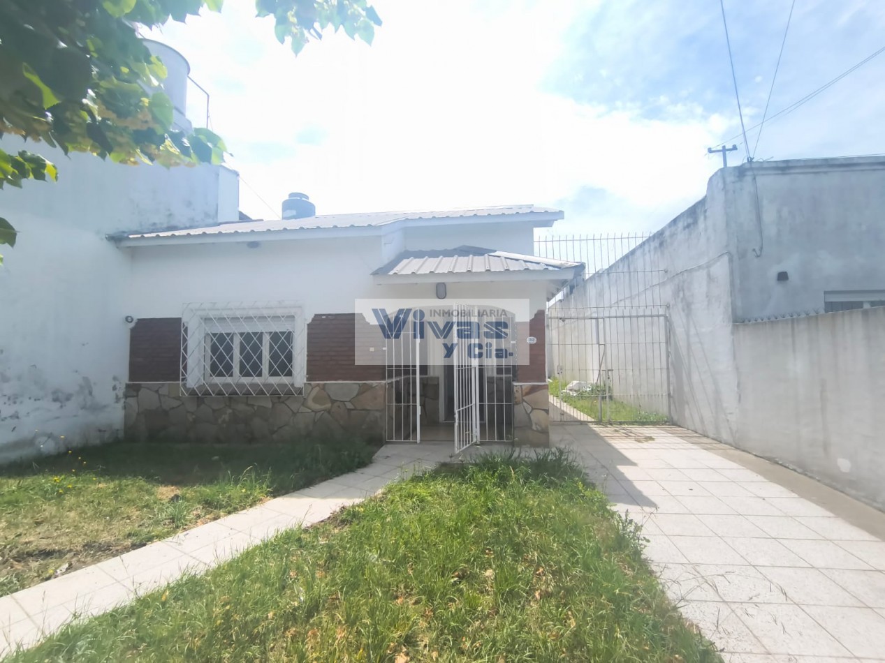 PH FRENTE 4 AMBEINTES CON PATIO