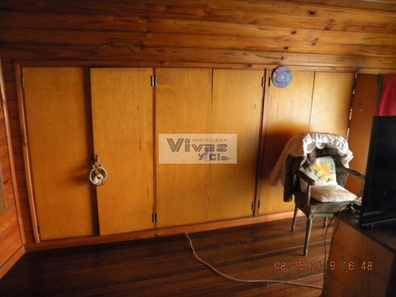 AMPLIO CHALET 4 AMBIENTES S/LOTE 800 M2