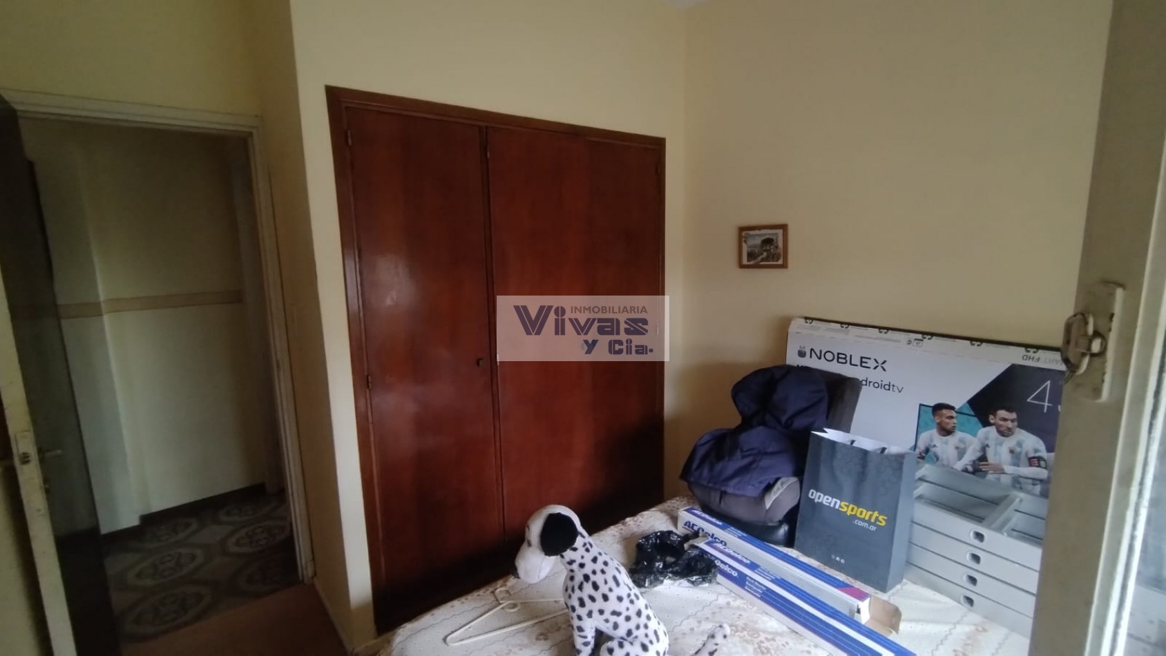 CHALET 4 AMBIENTES CON GARAGE Y PARQUE