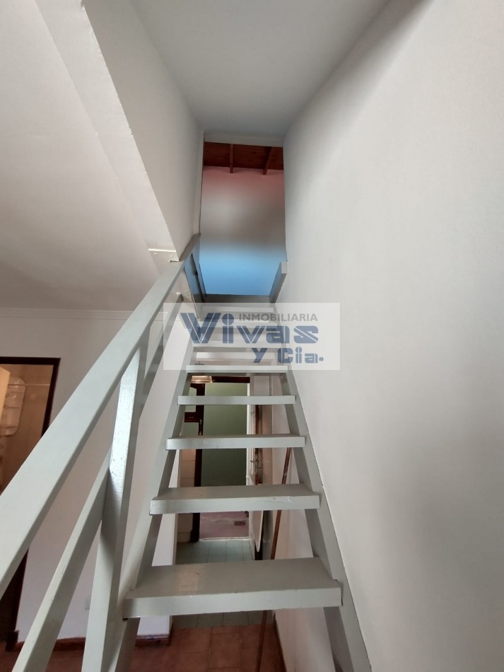DEPARTAMENTO 2 AMBIENTES S/AVENIDA