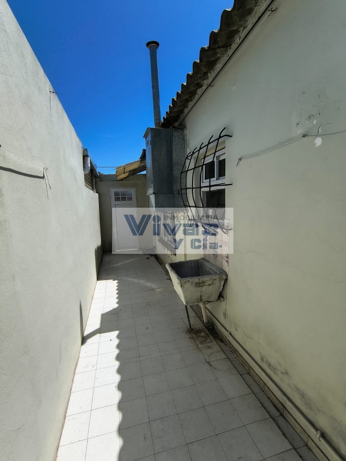 COMODO PH 2 AMBIENTES CON PATIO