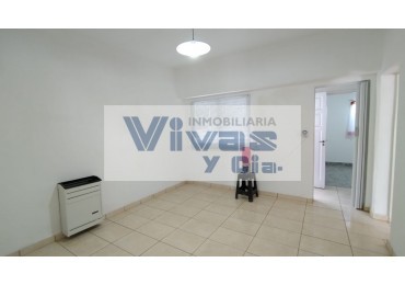 VIVIENDA 3 AMBIENTES CON GARAGE